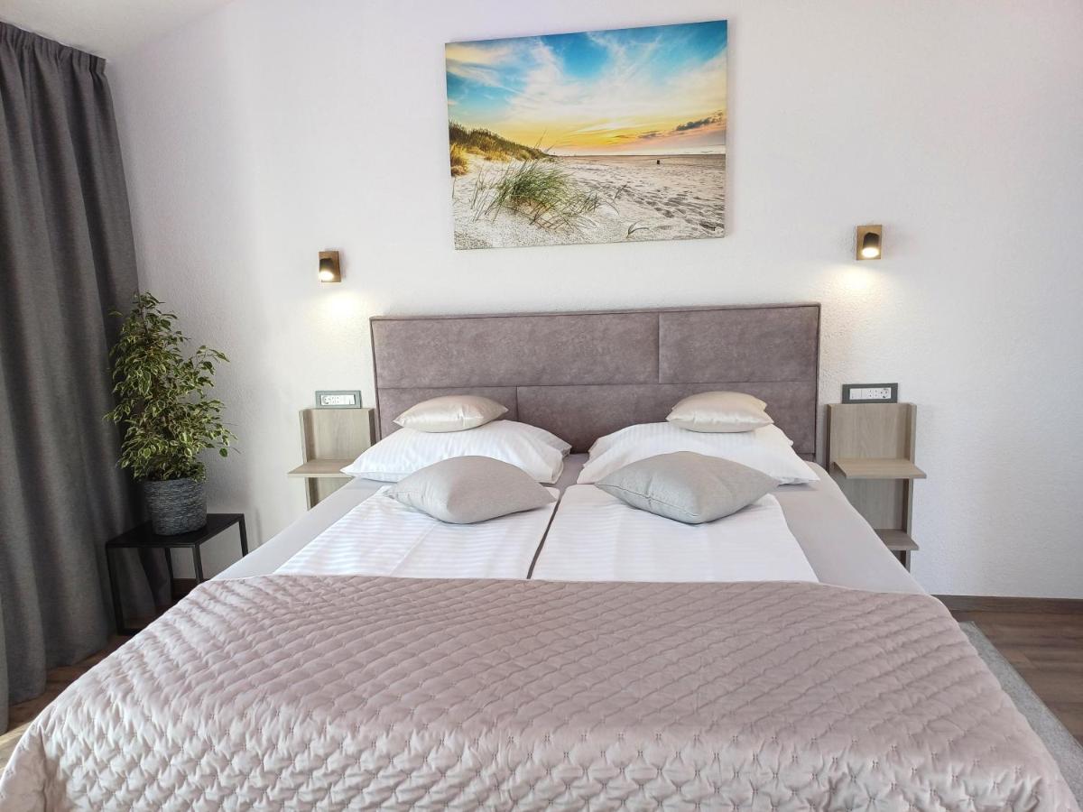 Apartments Jaksic Трогир Экстерьер фото