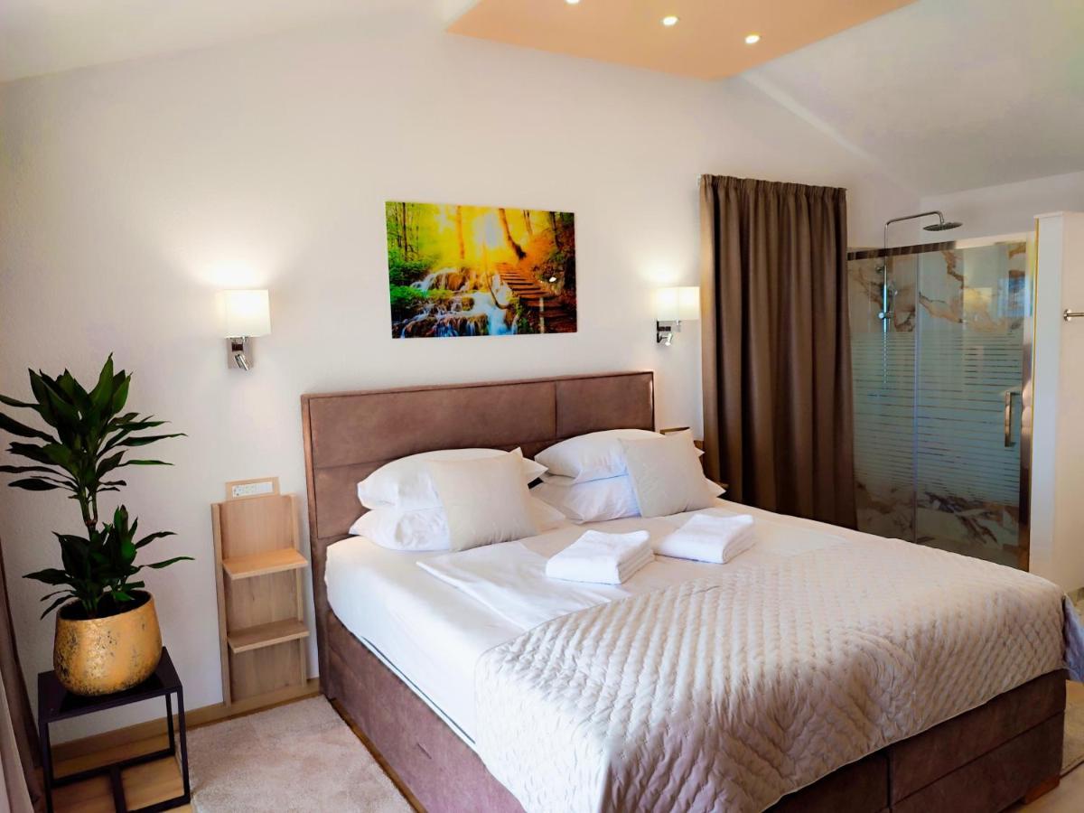 Apartments Jaksic Трогир Экстерьер фото